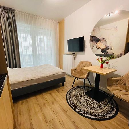 W Apartments ワルシャワ エクステリア 写真
